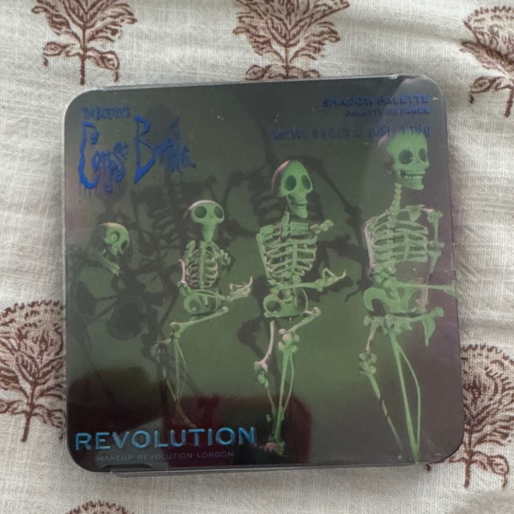 Revolution Skeleton Dance Makeup Palette